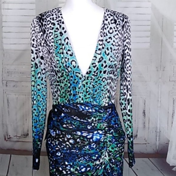 💋 bebe animal print deep v obsession new dress S RARE 💋 - Picture 4 of 7